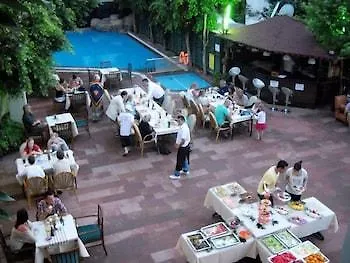 Blue Lagoon Hotel